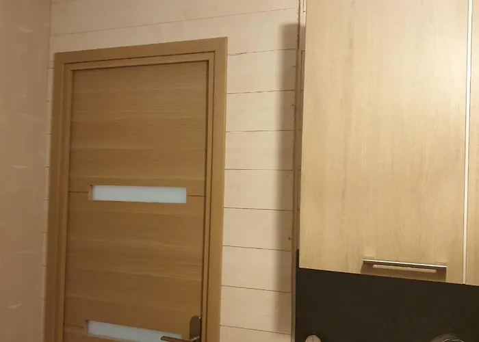 Proche 4 Pers Calme Avec Parc 公寓